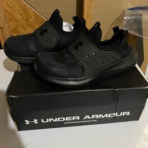 Under Armour New Sz 2